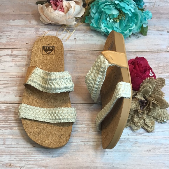 Reef Tan/White Cushion Vista Thread Sandals - Picture 3 of 7